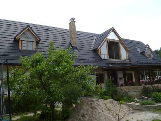 Rekonstrukce roubenky Vysokov - Střechy na klíč Náchod
