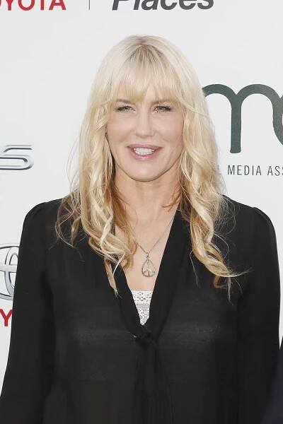 Daryl Hannah Tights Wallpapers