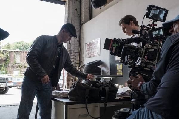 Jonathan Tucker - Město na kopci - Hluchý věštec pompejský - Z natáčení