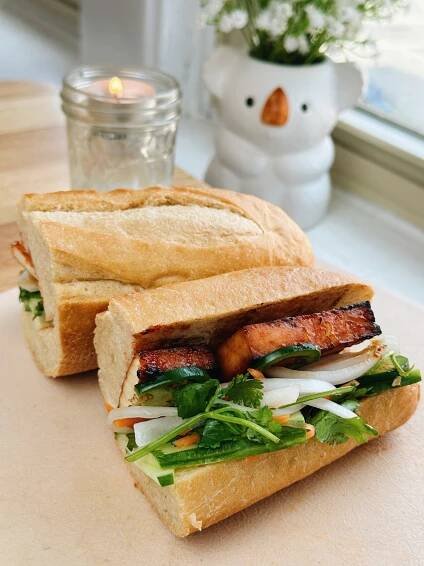 vegetarian banh mi