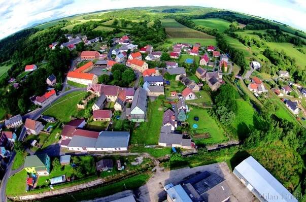 Drahobuz z ptačí perspektivy - Oficiální stránky obce Drahobuz