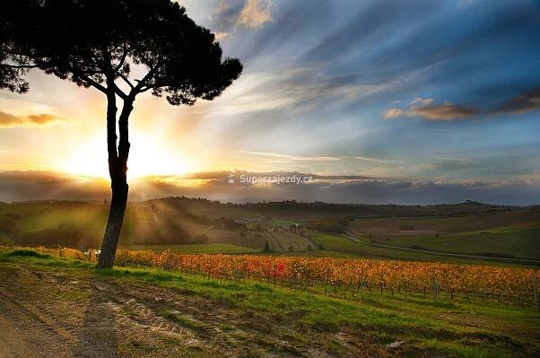 BORGO TRE ROSE VALIANO - Itálie - Toskánsko - Siena | Superzajezdy.cz