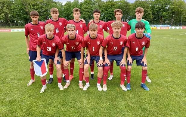 Repre do 16 let na závěr přípravného turnaje prohrála s Polskem