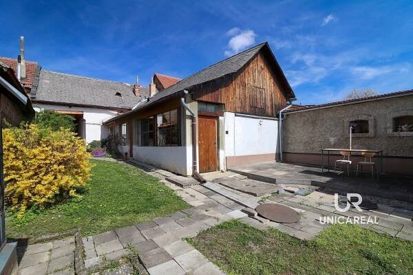 Prodej rodinného domu na pozemku 1423m2, Chvalkovice | Reality.iDNES.cz 