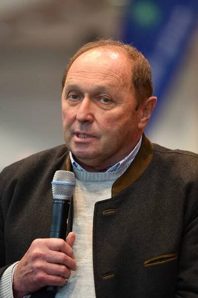 Jochen Mass