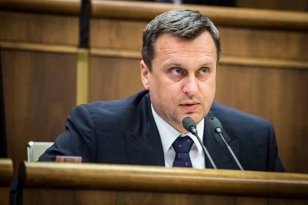 Danko má víziu, aby zamestnanci dostávali trinásty a štrnásty plat