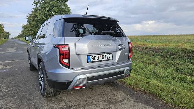 Test SsangYong Torres: Velikostí Kodiaq, cenou Karoq - Flotila