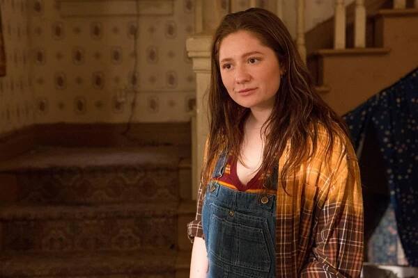 Hříšníci - Mo White! - Z filmu - Emma Kenney