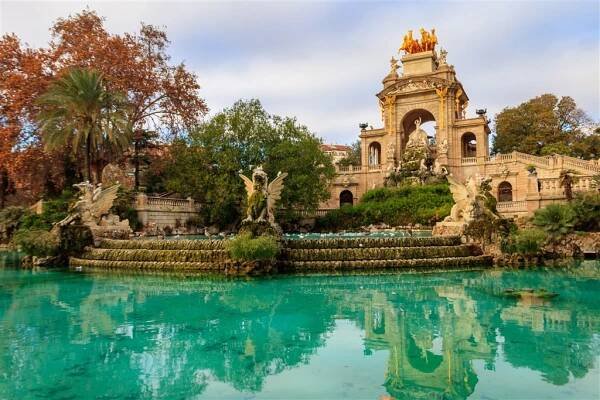 Fontána Cascada Monumental v parku Ciutadella 