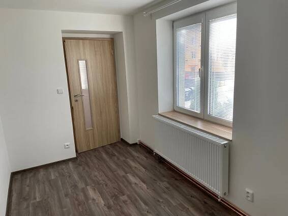 Pronájem Byt 3+1, Příčná, Podbořany, okres Louny