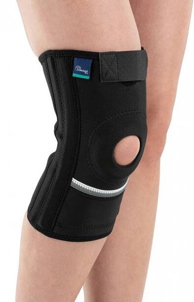 Knee brace with patella stabilizer
