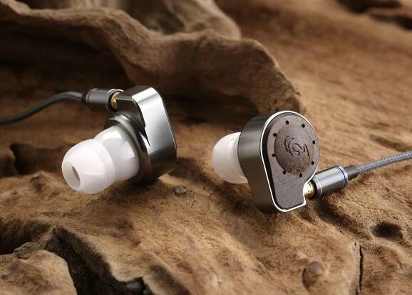 THE REVIEWS — AUDIOKEYREVIEWS - CANADA