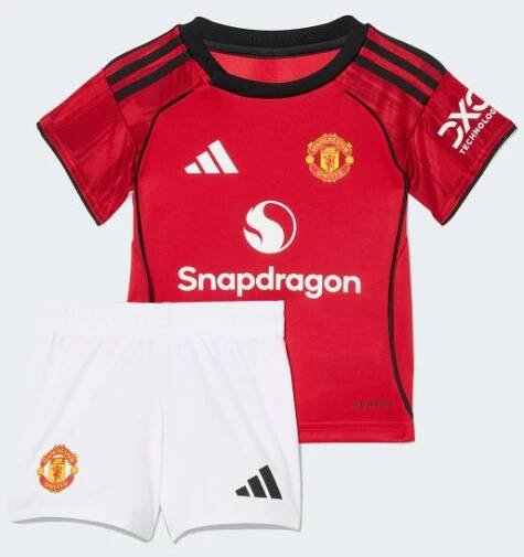 Dětská domácí souprava Manchester United 25/26 Baby