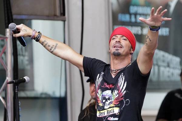 Bret Michaels explains how to properly trash a hotel room