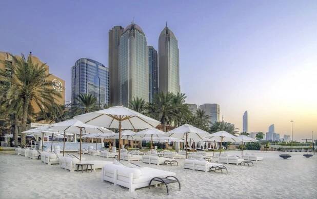 Sheraton Abu Dhabi Hotel & Resort - Spojené arabské emiráty - dovolená, zájezdy a recenze 2025 | Zájezdy.cz