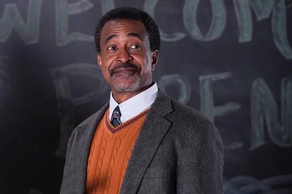 Schooled - Garden Party - Z filmu - Tim Meadows