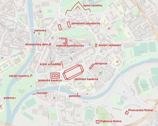 Soubor:Hradecké barokní opevnění - dochováno.jpg