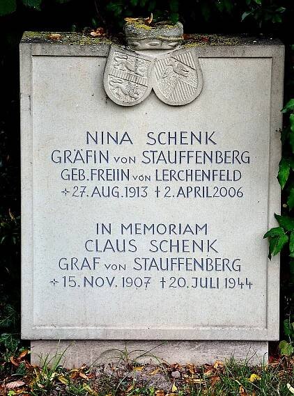 Nina Schenk Gräfin von Stauffenberg – Wikipedia