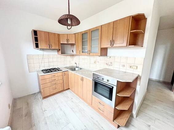 Pronájem bytu 2+1 s lodžií, Karviná - Mizerov, ul. Na Kopci