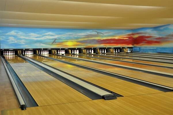 Ideální místo pro vaše oslavy, akce, večírky, ale i příjemně strávený čas, třeba na bowlingu – Zámecká sýpka v Blansku