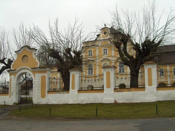 Klášter (Vilémov)