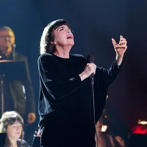 Podrobný fotoreport z koncertu Mireille Mathieu v pražském Kongresovém centru - Spycross