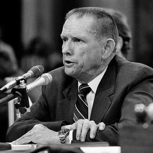 John K. Singlaub, 100, General Who Clashed With Jimmy Carter, Dies
