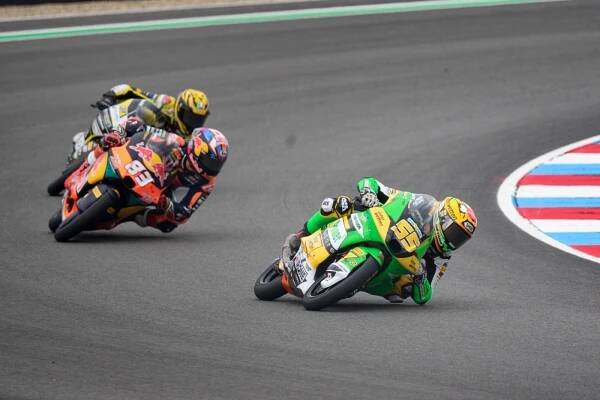Velká cena v Brně: Salač zajel v deštěm ovlivněném tréninku Moto2 druhý čas