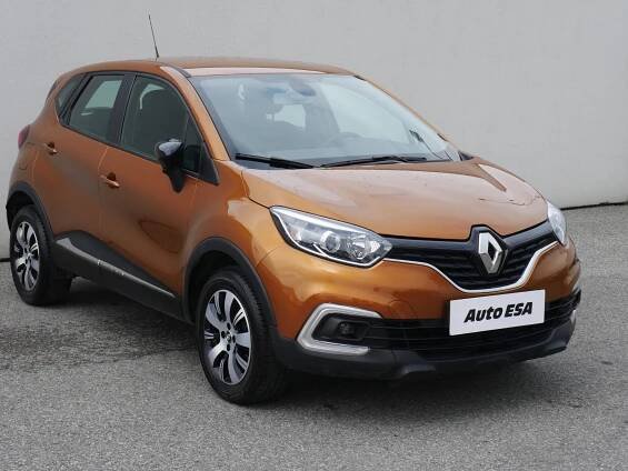 Renault Captur, r.v. 2017 - prodej, bazar