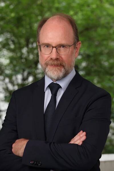Dr. Dirk Schlei