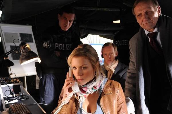 Kriminálka Stuttgart - Der Verräter - Z filmu - Nina-Friederike Gnädig, Karl Kranzkowski