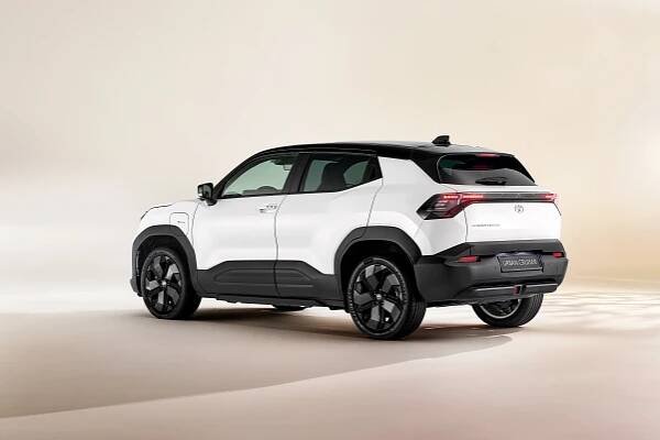 Tři horké novinky Toyoty pro tři nejdůležitější elektrifikované segmenty