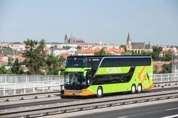 Fotka: Autobus společnosti FlixBus v Praze