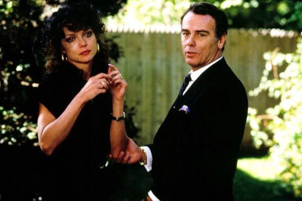 MARRIED TO THE MOB, Michelle Pfeiffer, Dean Stockwell, 1988, (c) Orion/courtesy Everett Collection