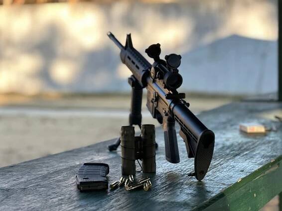 FOTO: Útočná puška AR-15.