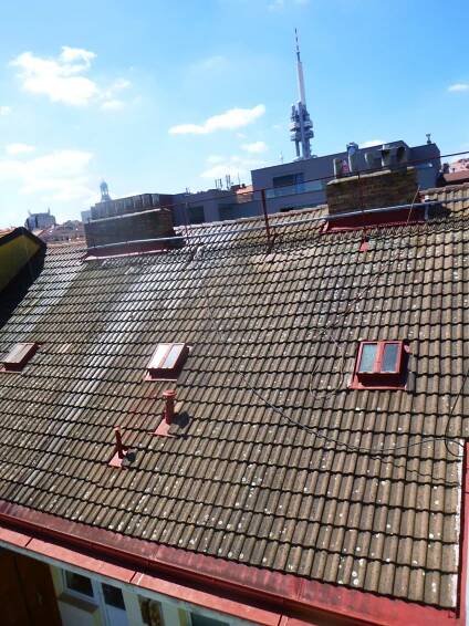 Renovační nátěr tašek | VÍDENSKÝ | RENOVAČNÍ NÁTĚRY STŘECH