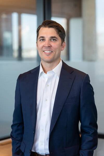 About Peter Hughes, CFA — Evolve Investing