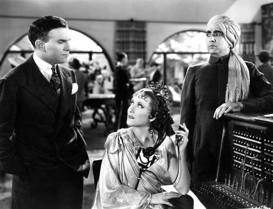 COLLEGE HOLIDAY, George Burns, Gracie Allen, Lal Chand Mehra, 1936