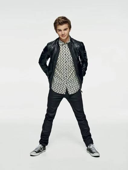 Jack Griffo - Rozdělený Adam - Promo