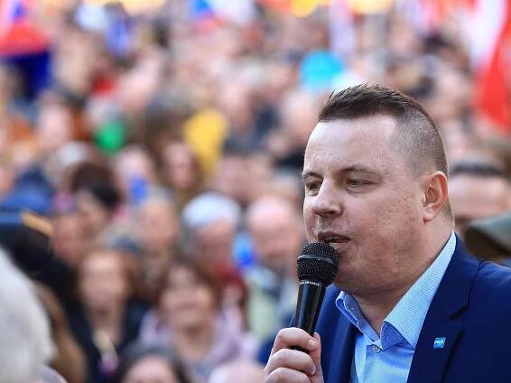 Svolavatel demonstrace „Česko proti bídě“ Jindřich Rajchl (16. dubna 2023)