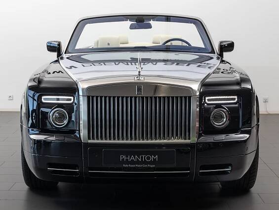 Rolls-Royce Rolls-Royce Phantom Drophead Coupé na prodej | Rolls-Royce Motor Cars Prague