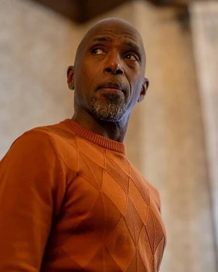 Ntare Guma Mbaho Mwine Talks Dexter, Smoke, and the Gift of Transformation - TV Fanatic