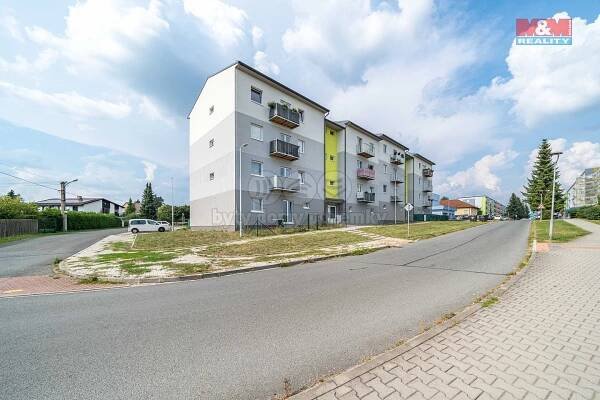 Pronájem Byt 3+kk, Školní, Kaznějov, okres Plzeň-sever