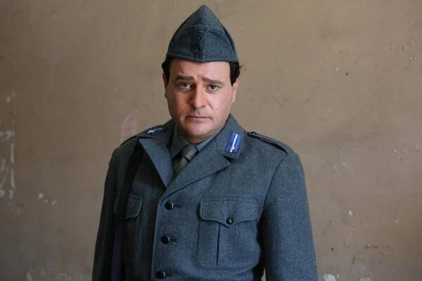 Permette? Alberto Sordi - Promo - Edoardo Pesce