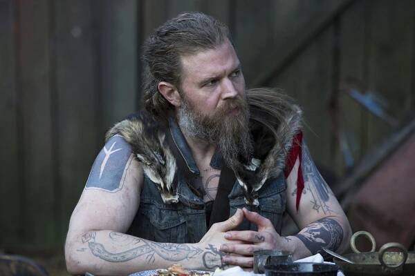 OUTSIDERS, Ryan Hurst, 'Doomsayer', (Season 1, ep. 102, airs Feb. 2, 2016