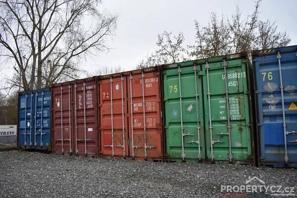 Mezi sklady, 4 500 Kč/měs