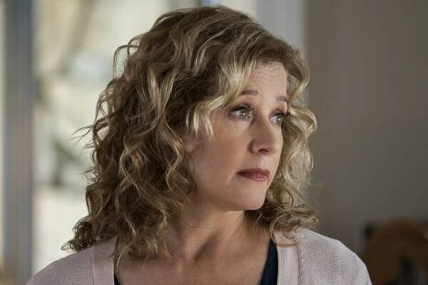 Kominského metoda - Kapitola 7: Je utvořen závazek - Z filmu - Nancy Travis