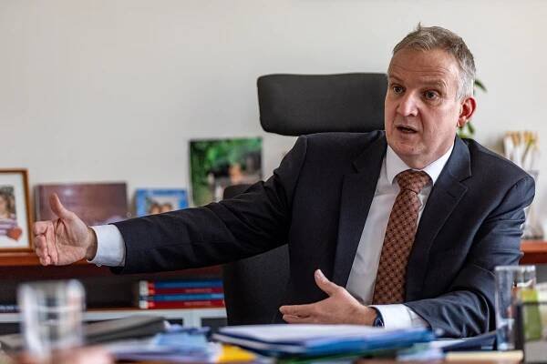 Nový nejvyšší státní tajemník Fryč: Úředníci si zaslouží větší respekt a uznání