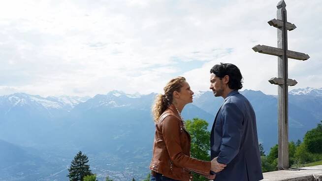 Chiara Schoras, Stefano Bernardin - Der Bozen-Krimi - Verspieltes Glück - Z filmu
