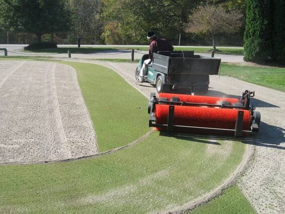 Startseite Bruce Johnston - Greenkeeper's Partner - Bruce Johnston - Telefon +49(0)3863 522914